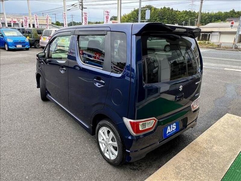 WAGON R