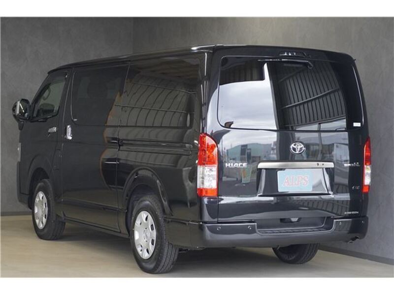 HIACE