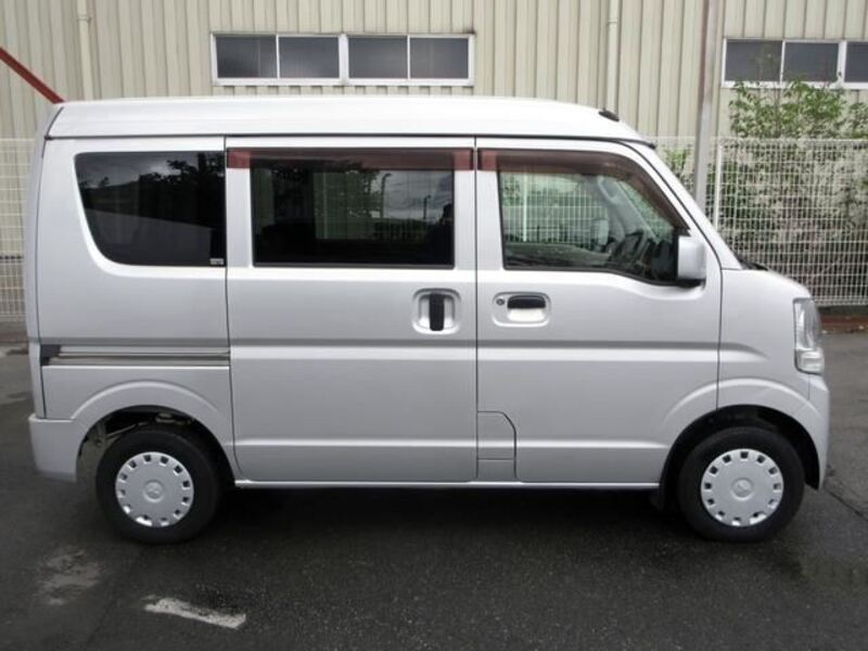 MINICAB VAN