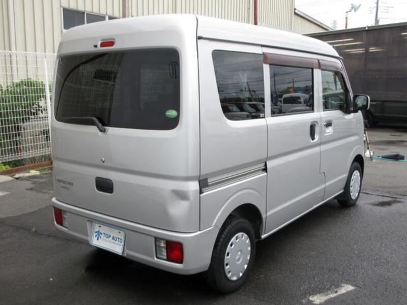 MINICAB VAN