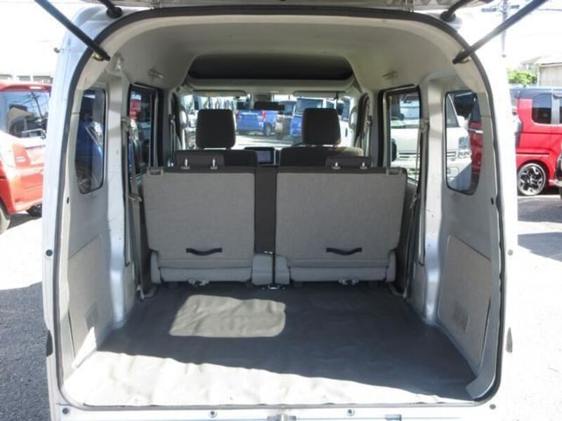 MINICAB VAN