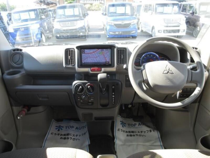 MINICAB VAN