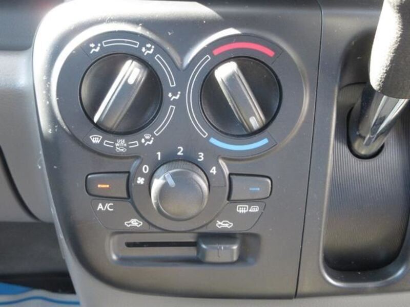 MINICAB VAN