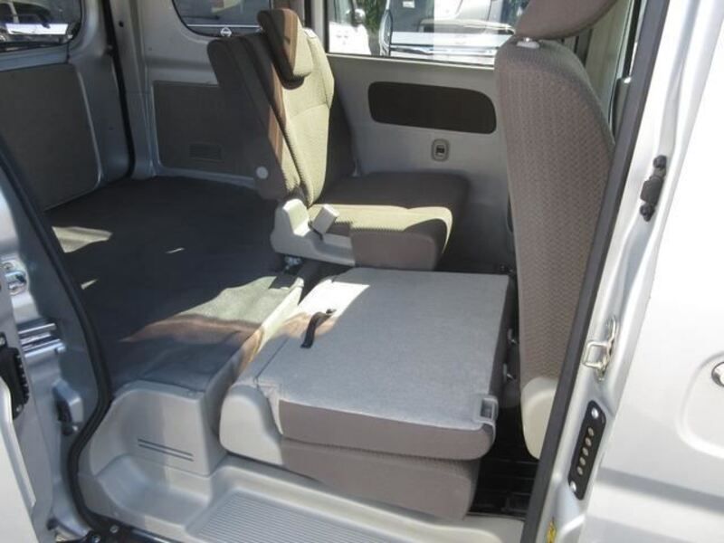 MINICAB VAN
