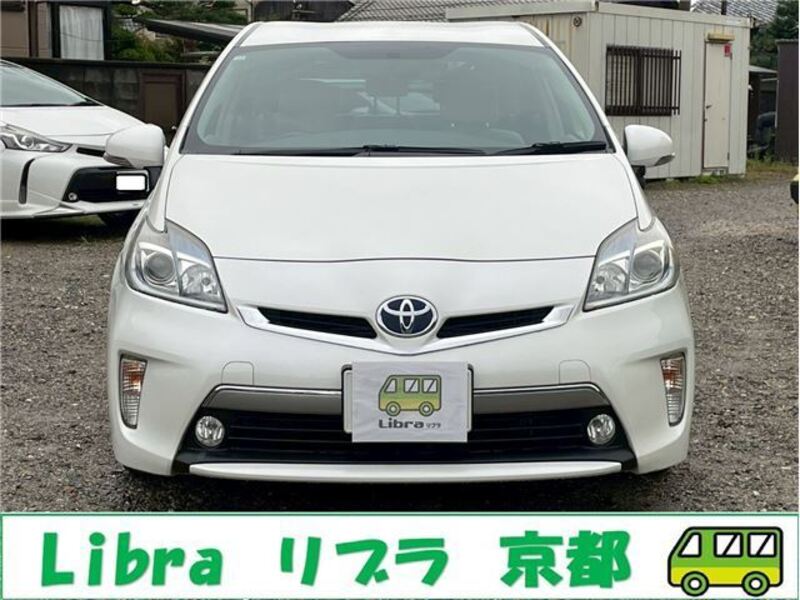 PRIUS PHV