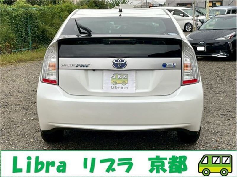 PRIUS PHV