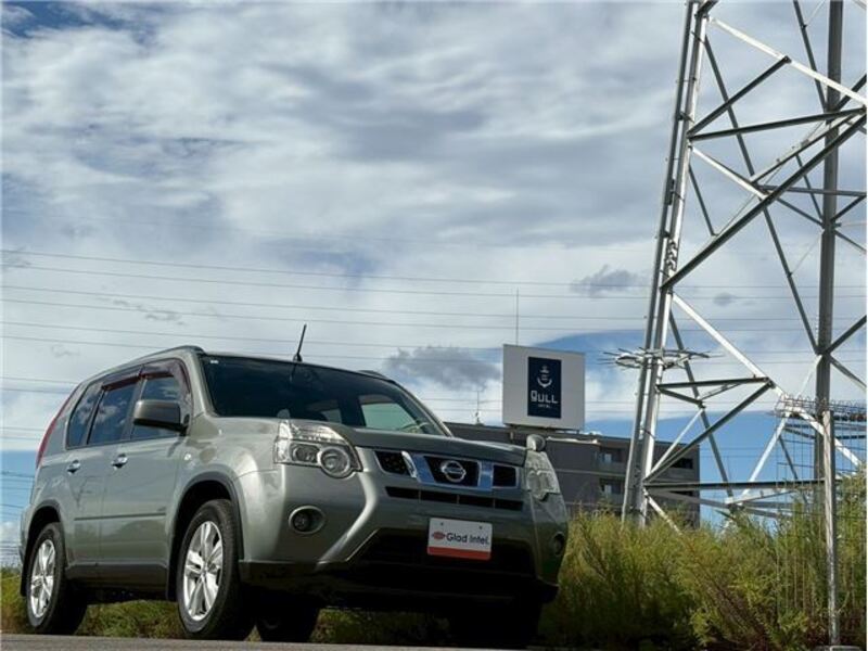 X-TRAIL