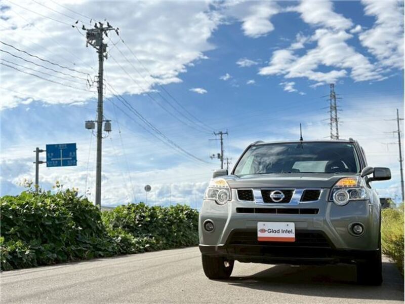 X-TRAIL