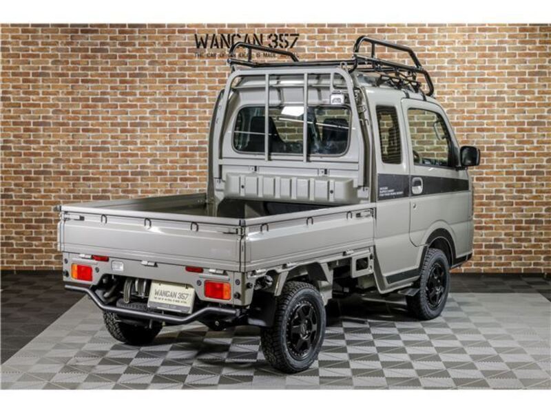 CARRY TRUCK