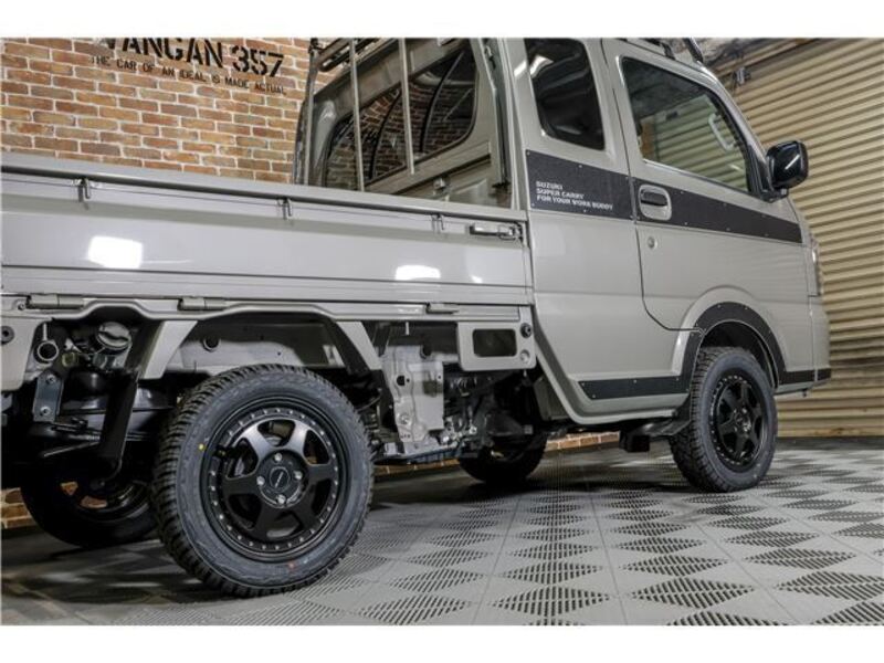 CARRY TRUCK