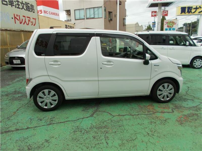 WAGON R