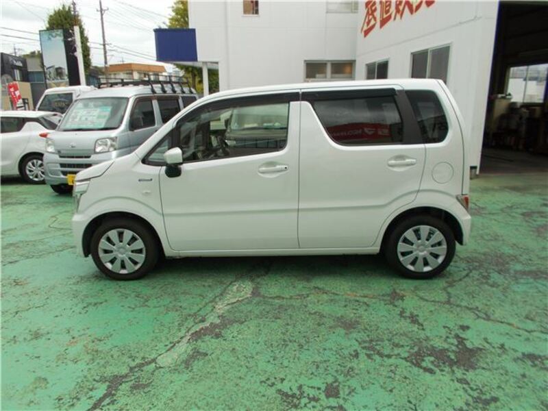 WAGON R