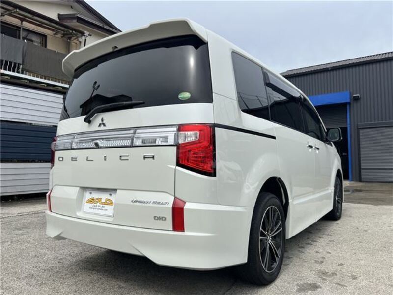DELICA D5