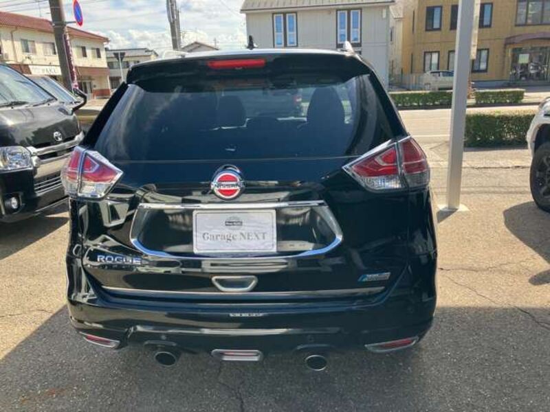 X-TRAIL