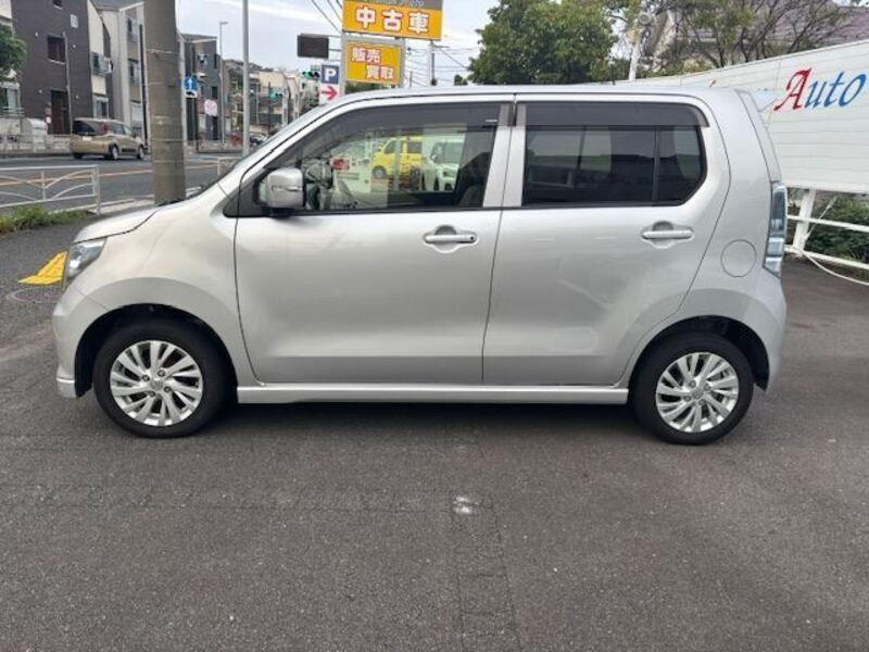 WAGON R