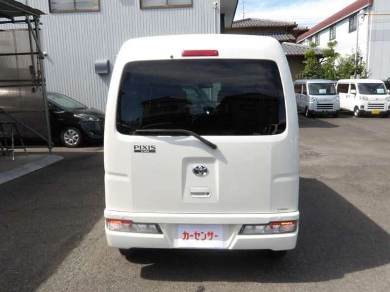 PIXIS VAN