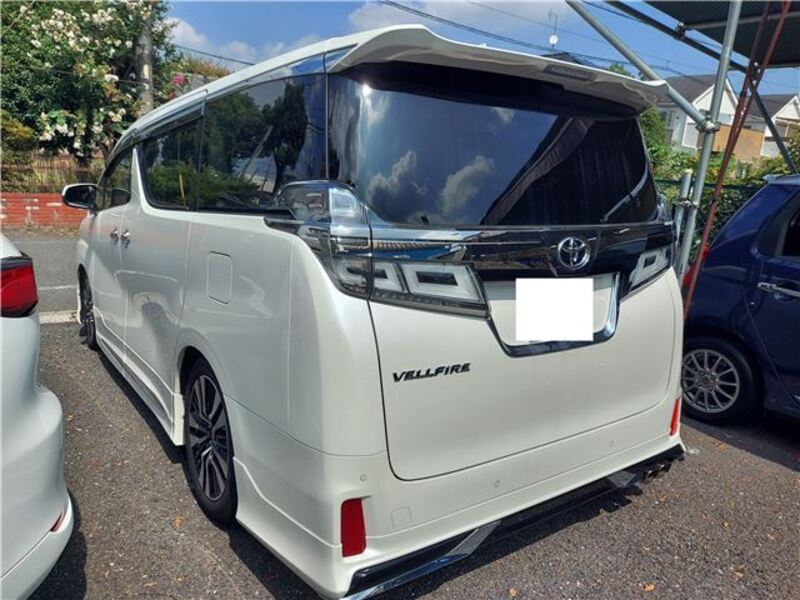 VELLFIRE