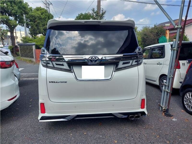 VELLFIRE