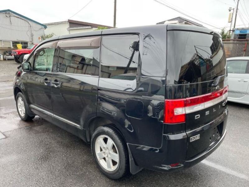 DELICA D5
