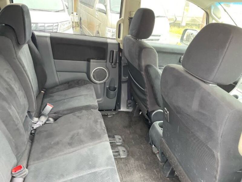 DELICA D5