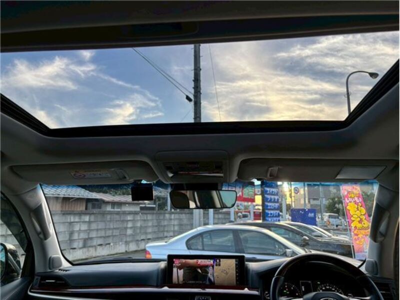 LX