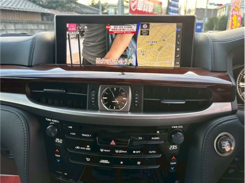 LX