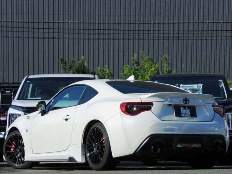 86