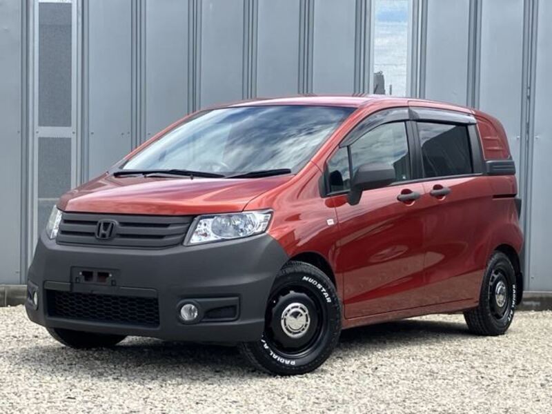 HONDA FREED SPIKE