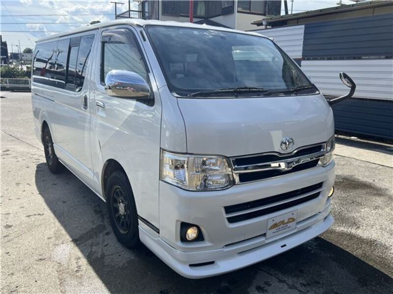 HIACE VAN