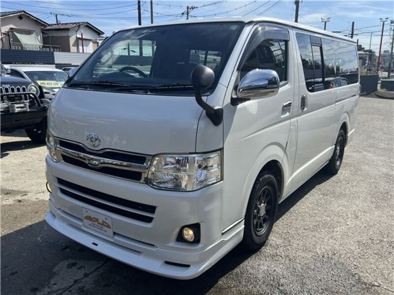 HIACE VAN