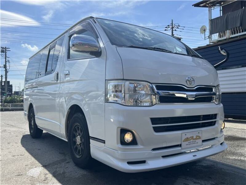 HIACE VAN