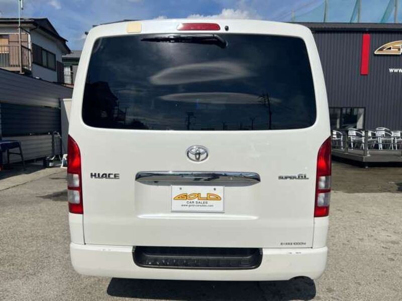HIACE VAN