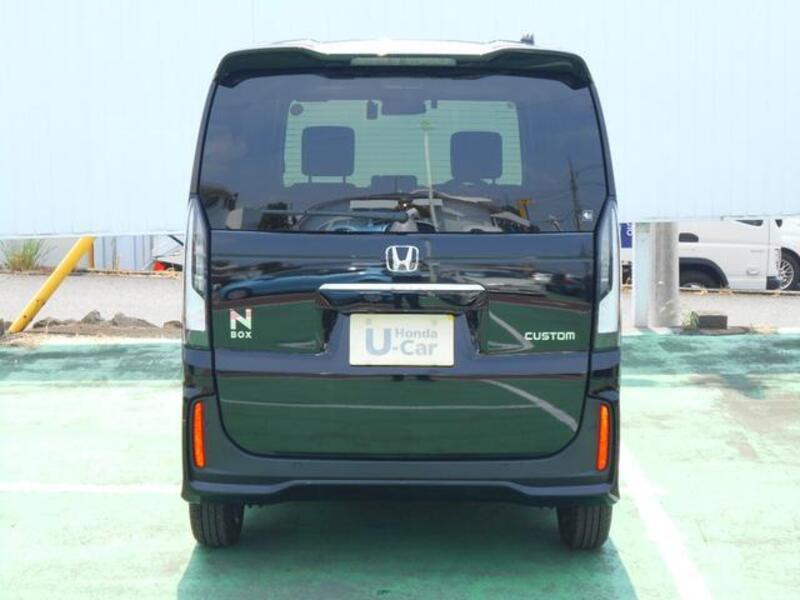 N BOX CUSTOM