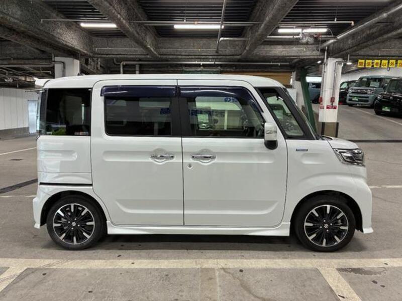 SPACIA CUSTOM
