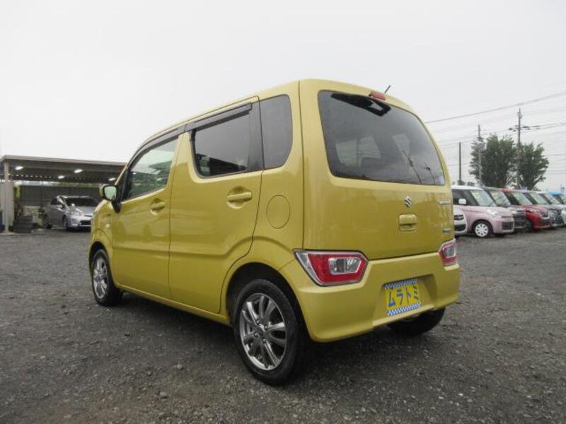 WAGON R