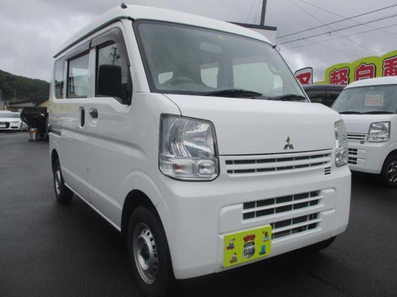 MINICAB VAN