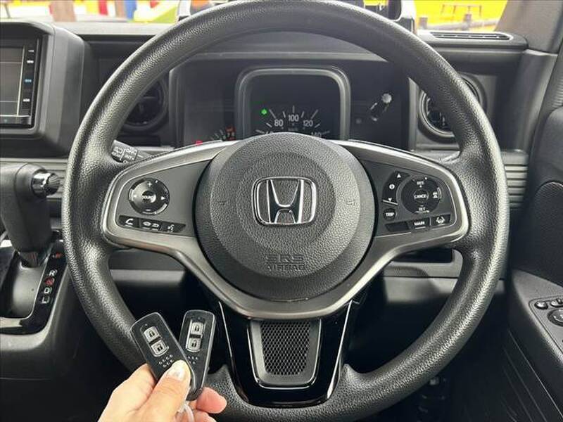 N-VAN