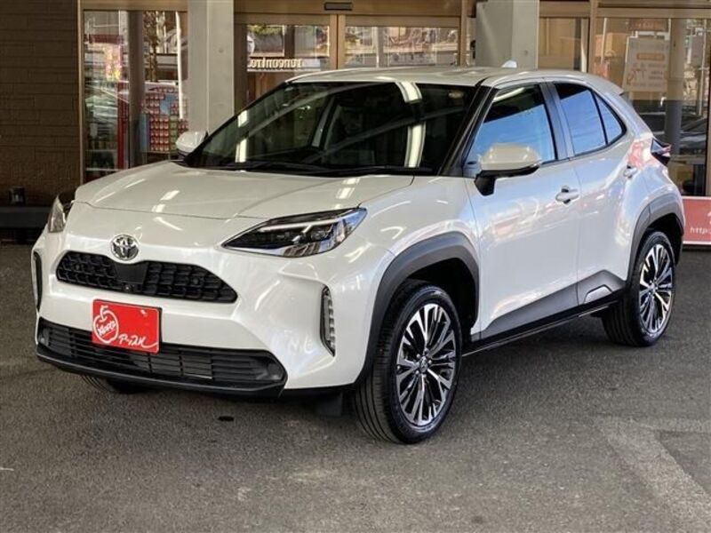YARIS CROSS-0