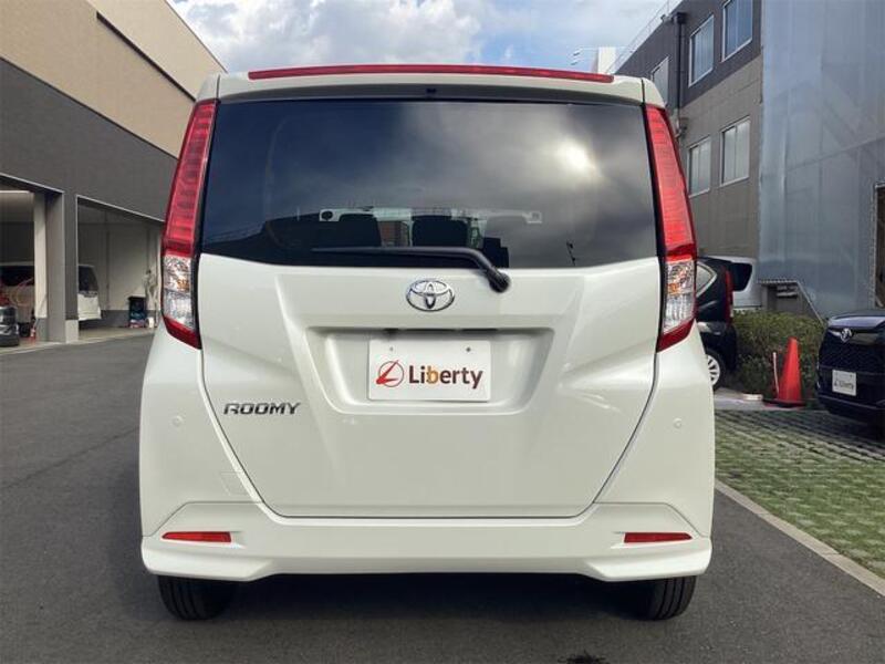 ROOMY