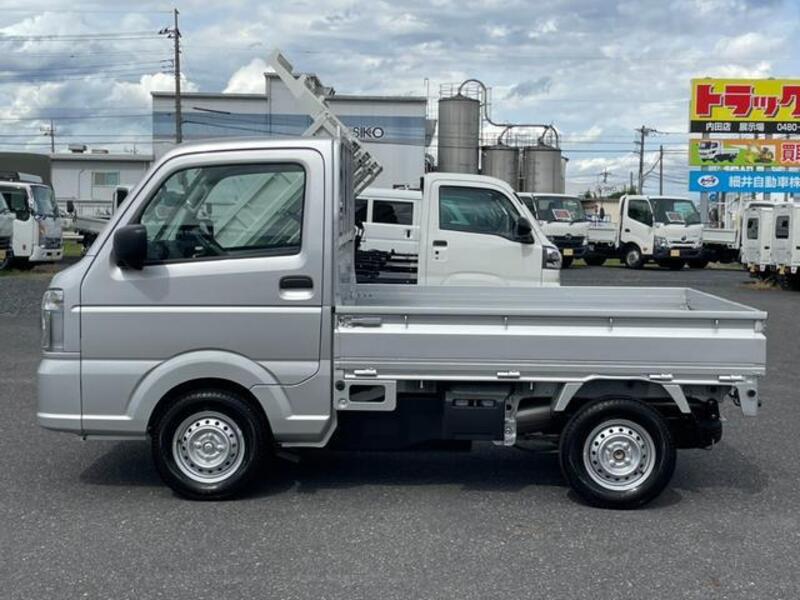 MINICAB TRUCK