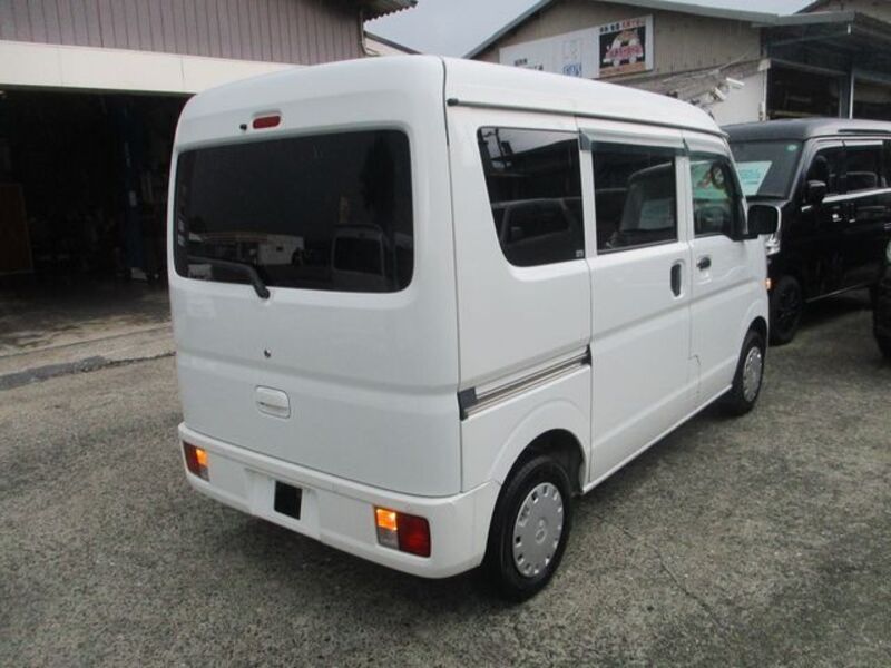 MINICAB VAN