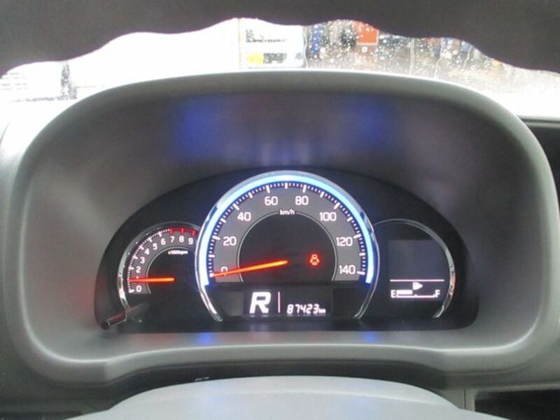 MINICAB VAN