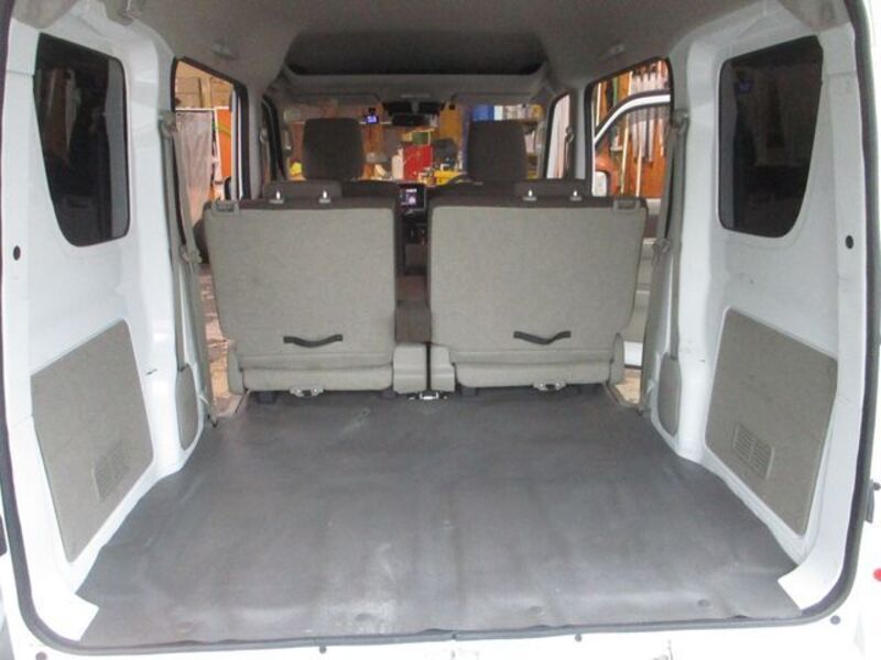 MINICAB VAN