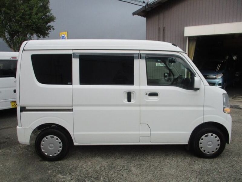 MINICAB VAN