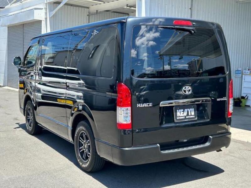 HIACE VAN