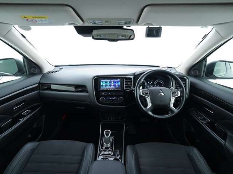 OUTLANDER PHEV