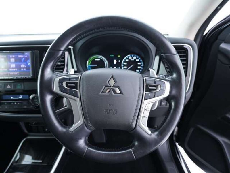 OUTLANDER PHEV