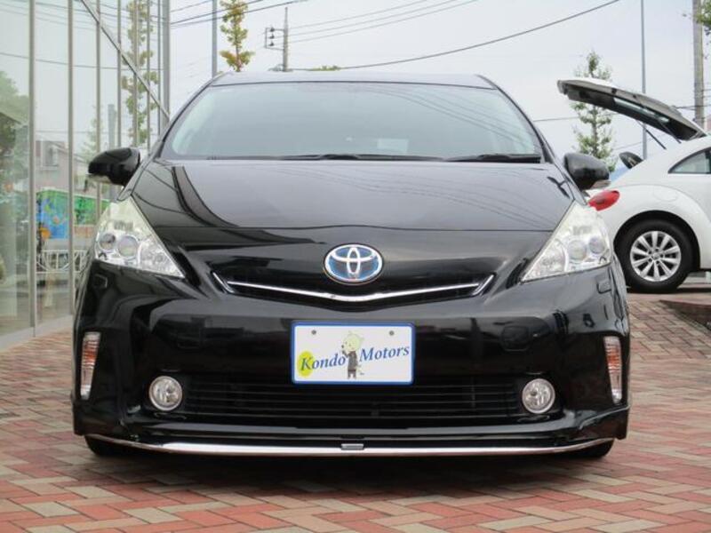 PRIUS ALPHA