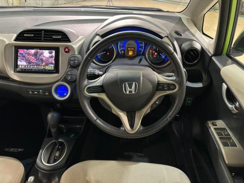 FIT HYBRID