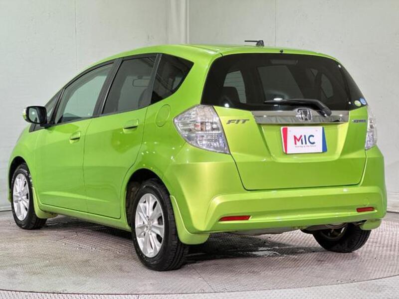 FIT HYBRID